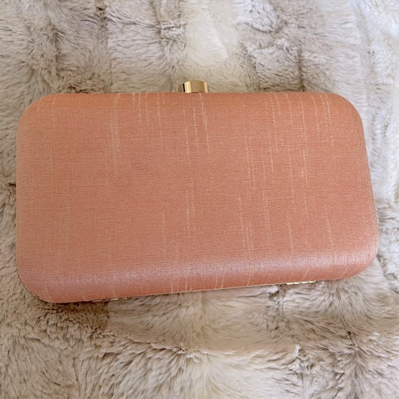 Stunning Peach color Embroided Clutch - Picture 7 of 7